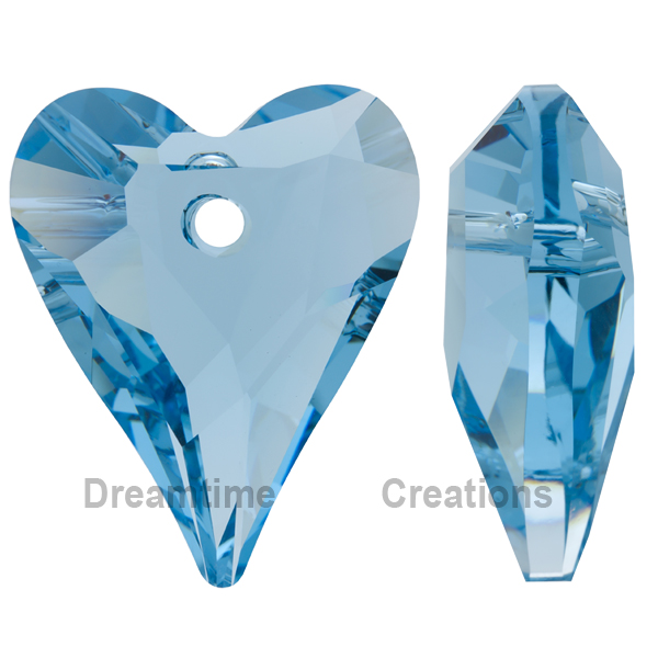 Dreamtime Crystal DC 6240 Wild Heart Pendant Aquamarine 12mm